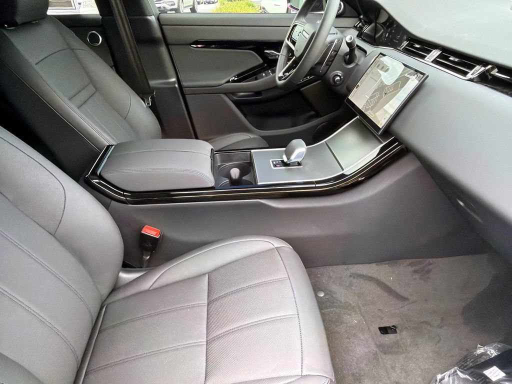 New 2026 Land Rover Range Rover Evoque S AWD/4WD image 10