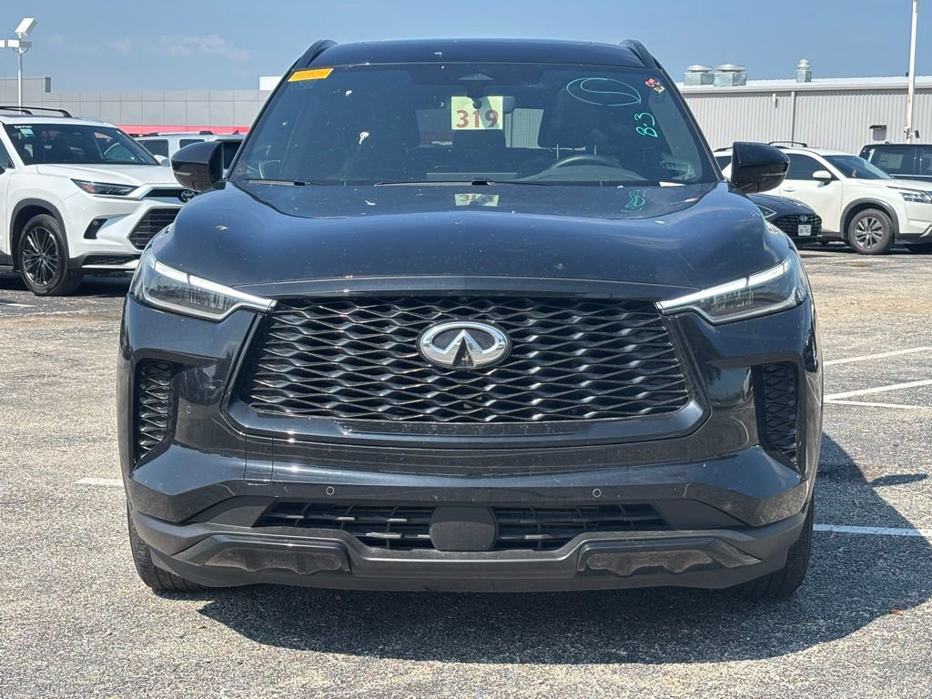 Used 2025 INFINITI QX60 Luxe w/ Black Edition image 4