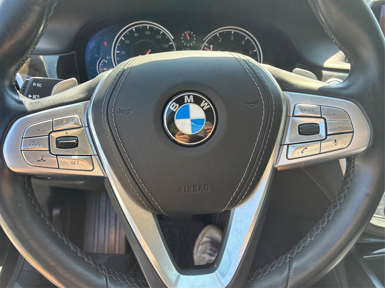 Used 2019 BMW 740i xDrive w/ Executive Package AWD/4WD image 23
