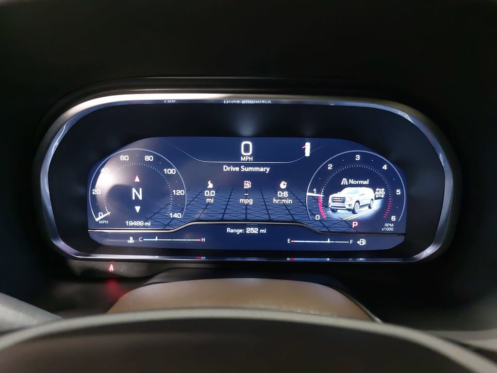 Used 2024 GMC Yukon SLT w/ Max Trailering Package image 21