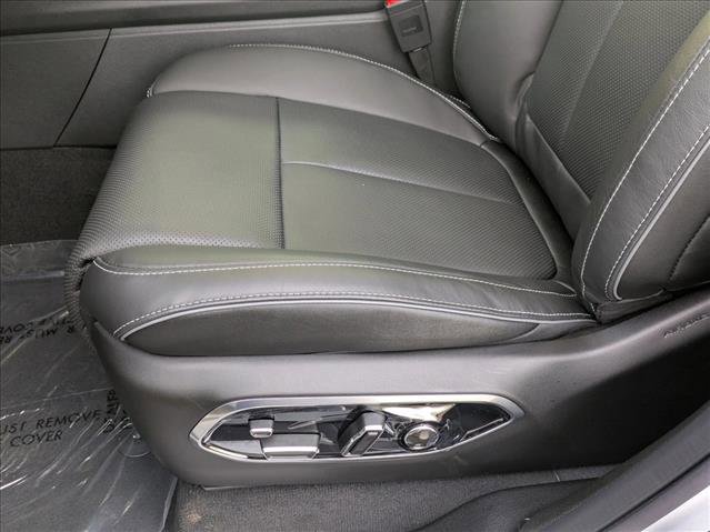 New 2025 Jeep Grand Cherokee L Overland w/ Advanced Protech Group III image 4