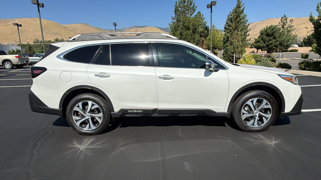 Used 2020 Subaru Outback Touring XT AWD/4WD image 2