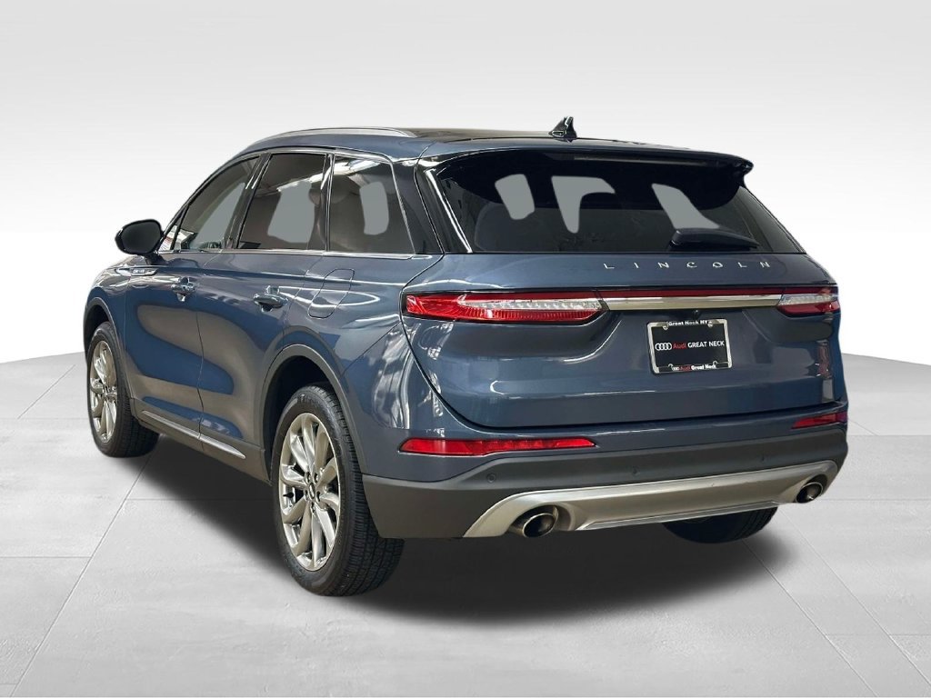 Used 2022 Lincoln Corsair AWD w/ Premium Package image 8
