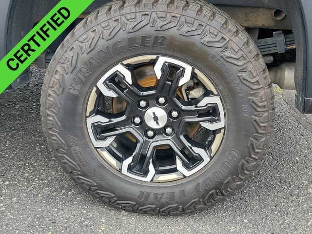 Certified 2023 Chevrolet Silverado 1500 ZR2 w/ Technology Package AWD/4WD image 6