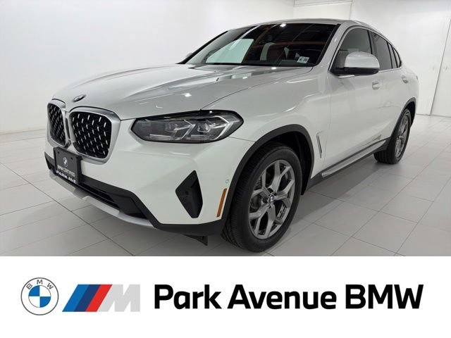 Certified 2023 BMW X4 xDrive30i w/ Premium Package AWD/4WD image 1