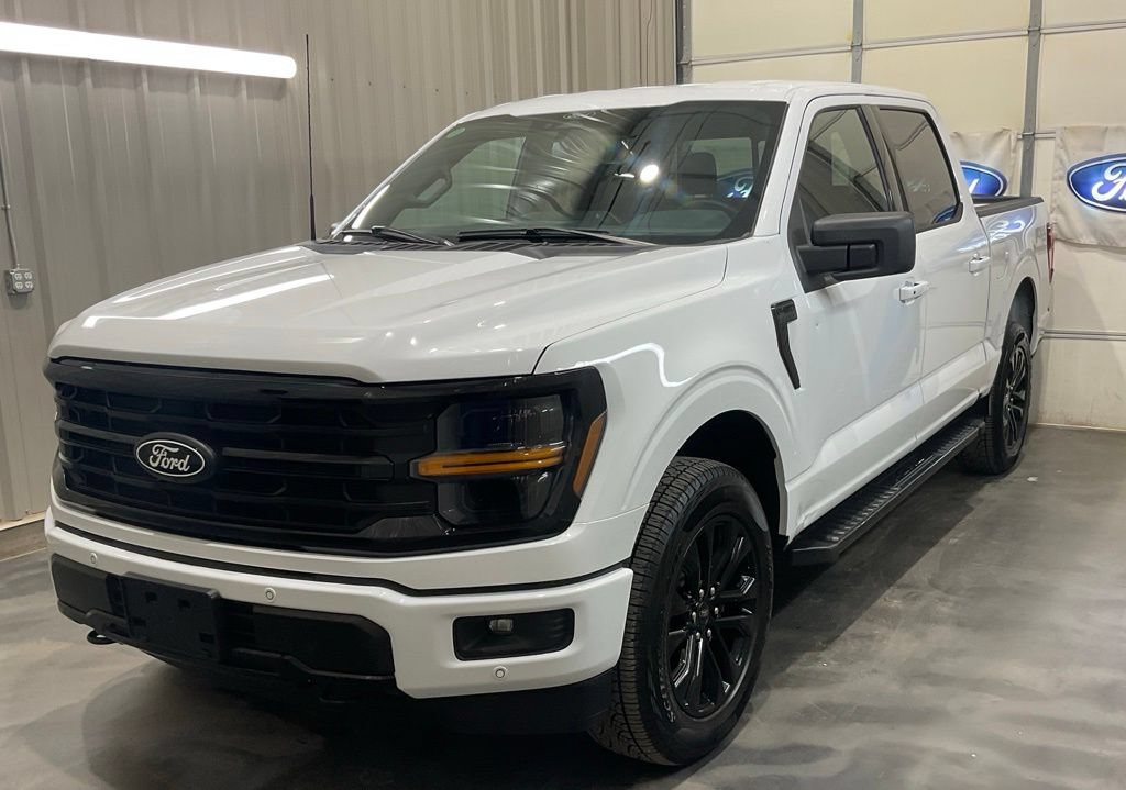 Used 2025 Ford F150 XLT w/ Equipment Group 302A MID AWD/4WD image 7