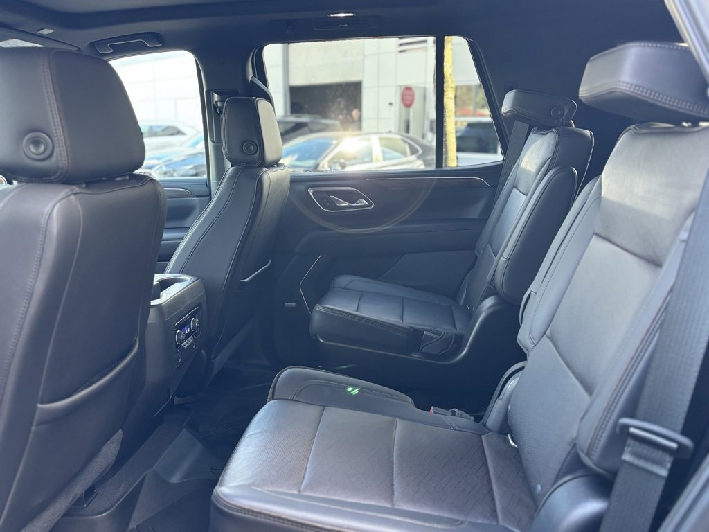 Used 2021 Chevrolet Tahoe High Country image 16