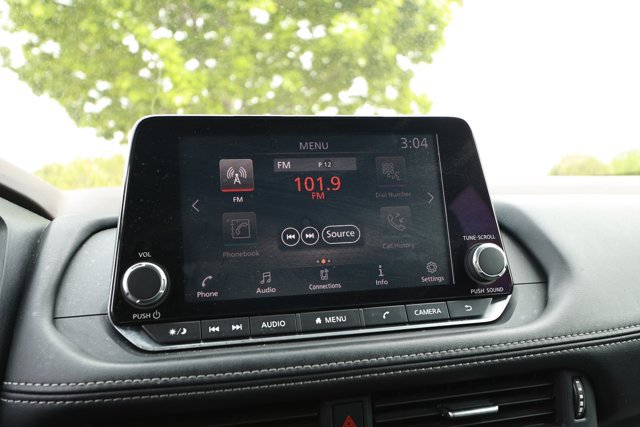 Used 2021 Nissan Rogue S FWD image 15