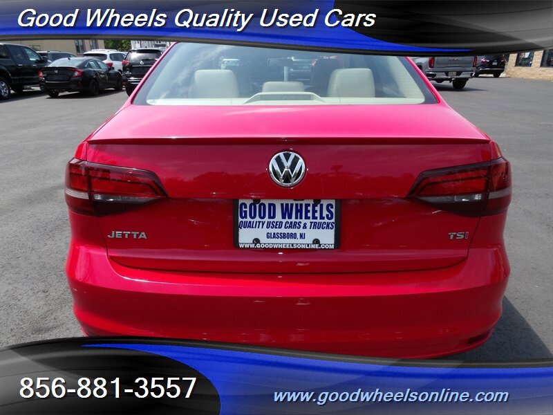 Used 2018 Volkswagen Jetta Wolfsburg Edition FWD image 6