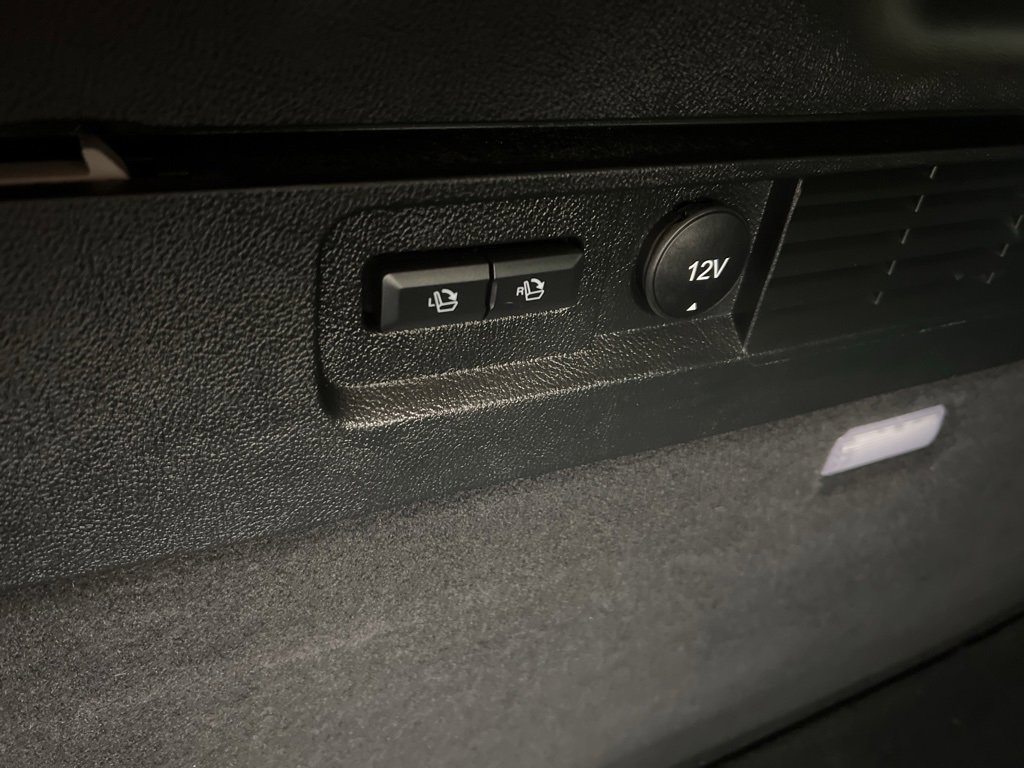 Certified 2022 Lincoln Nautilus AWD image 29