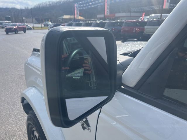 Used 2024 Ford Bronco Outer Banks image 17