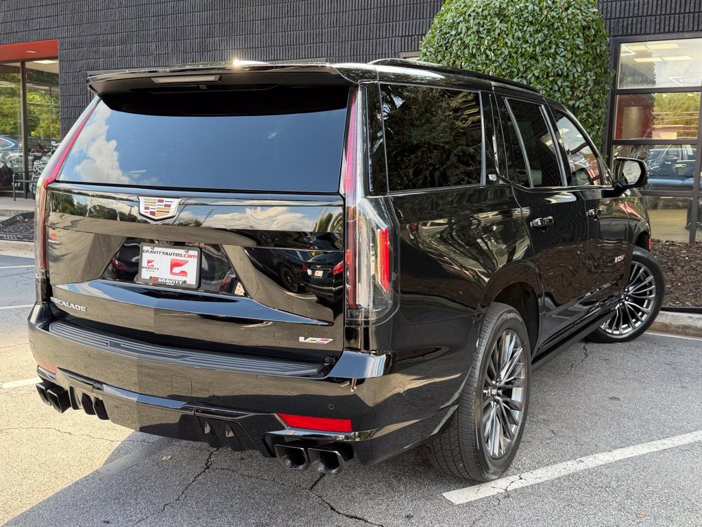 Used 2023 Cadillac Escalade V AWD/4WD image 12