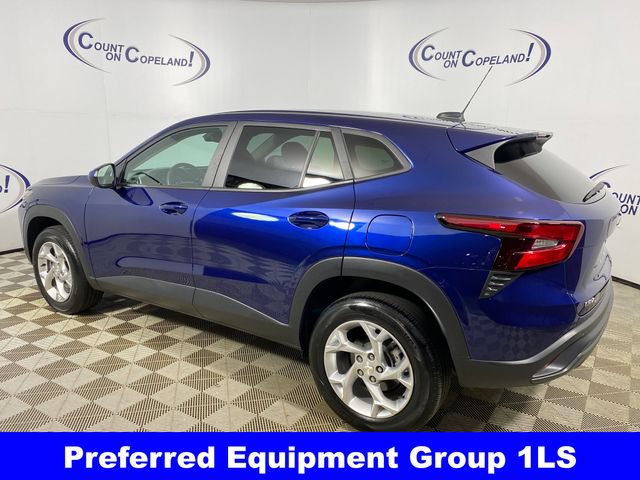 Certified 2024 Chevrolet Trax LS w/ LS Convenience Package FWD image 4