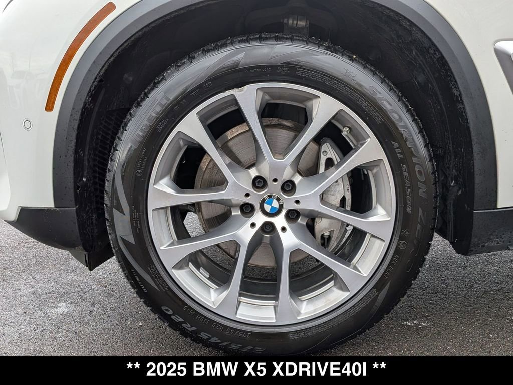 Certified 2025 BMW X5 xDrive40i w/ Parking Assistance Package AWD/4WD image 20