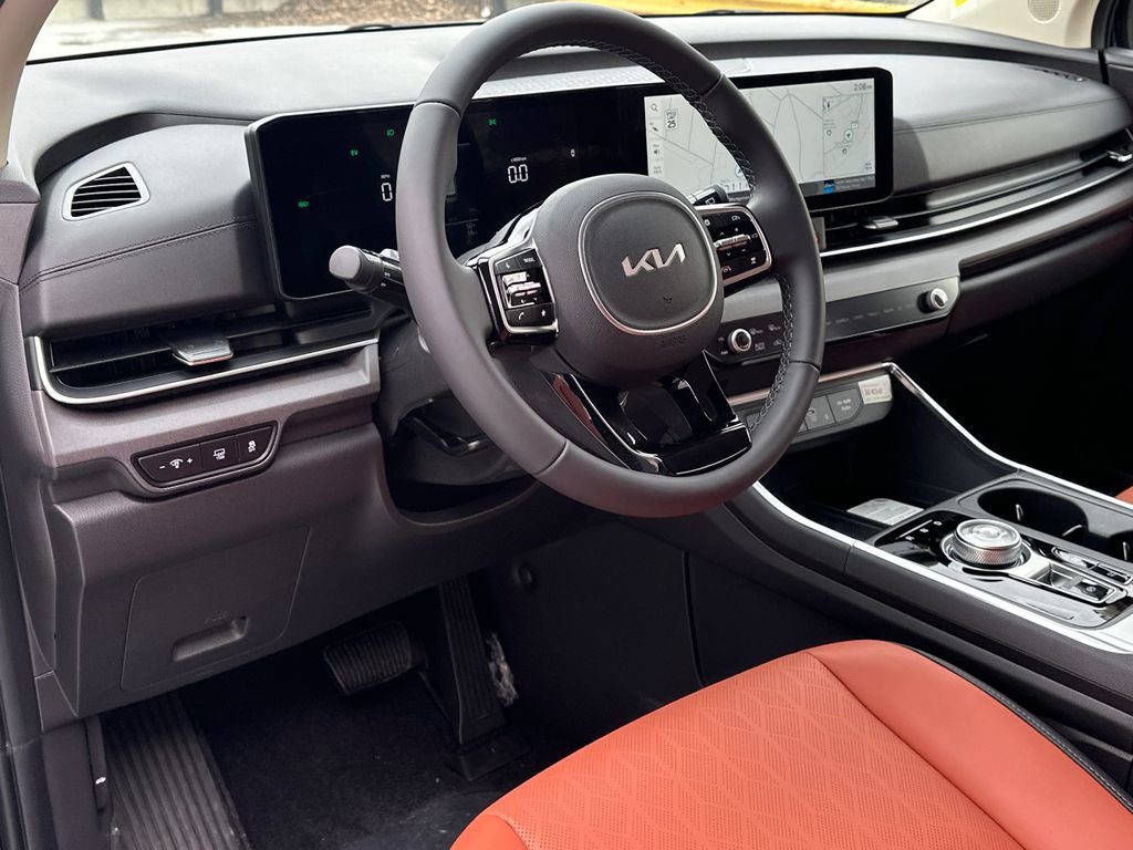 New 2026 Kia Carnival EX image 18