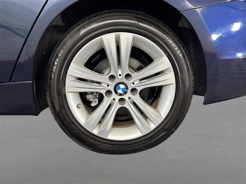 Used 2017 BMW 330i xDrive Sedan image 22