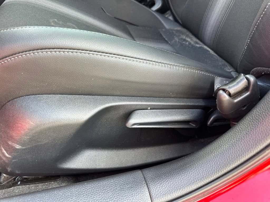 Used 2025 Honda Civic Sport image 17