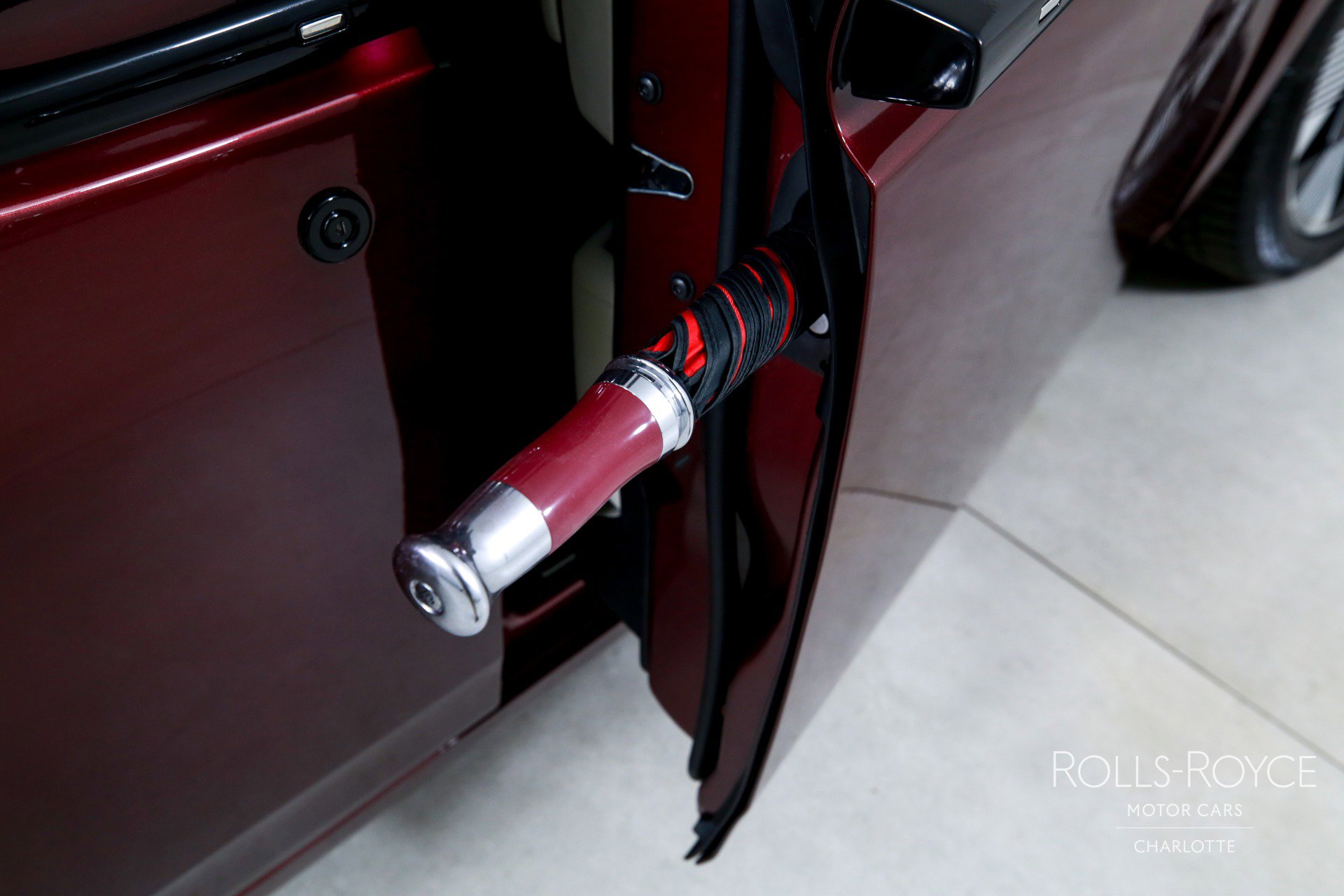 Used 2019 Rolls-Royce Phantom Sedan image 24