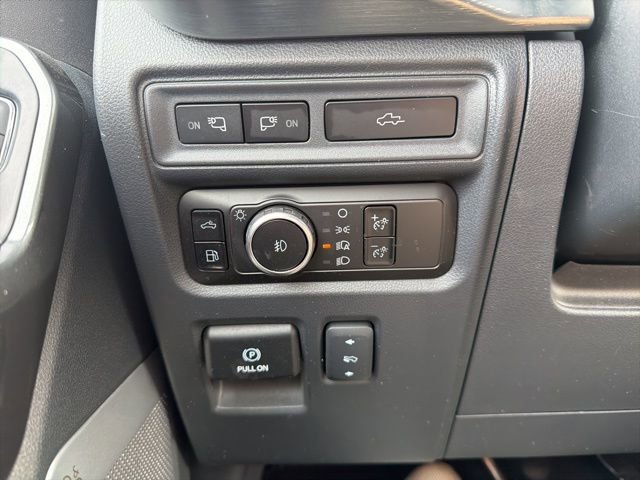 Used 2023 Ford F150 Lariat w/ Equipment Group 502A High image 28