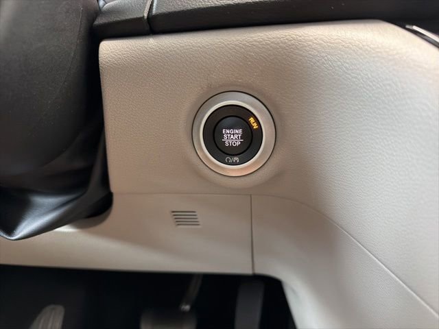 Used 2023 Chrysler Voyager LX FWD image 29
