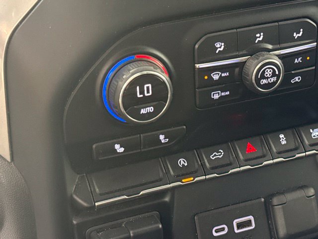 Used 2019 Chevrolet Silverado 1500 LT w/ All-Star Edition AWD/4WD image 26