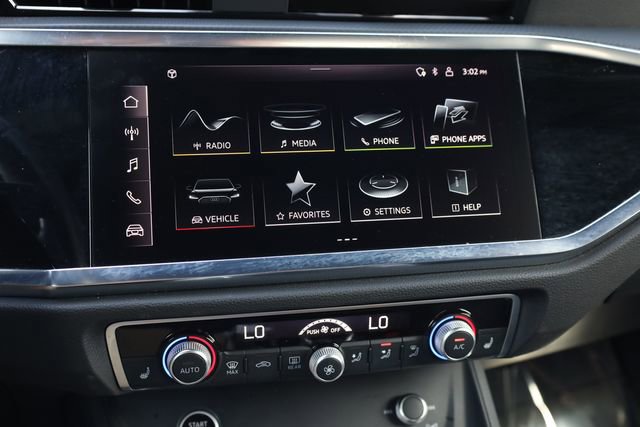 Used 2023 Audi Q3 2.0T Premium Plus w/ Premium Plus Package image 17