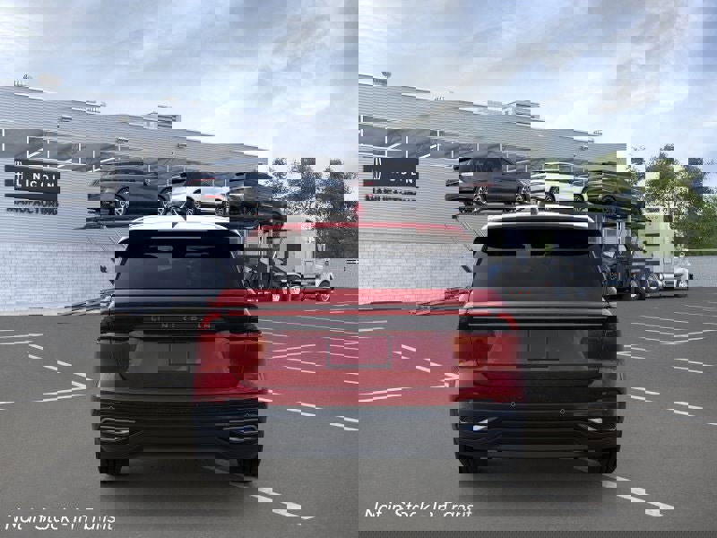 New 2026 Lincoln Nautilus Premier w/ Equipment Group 102A image 5