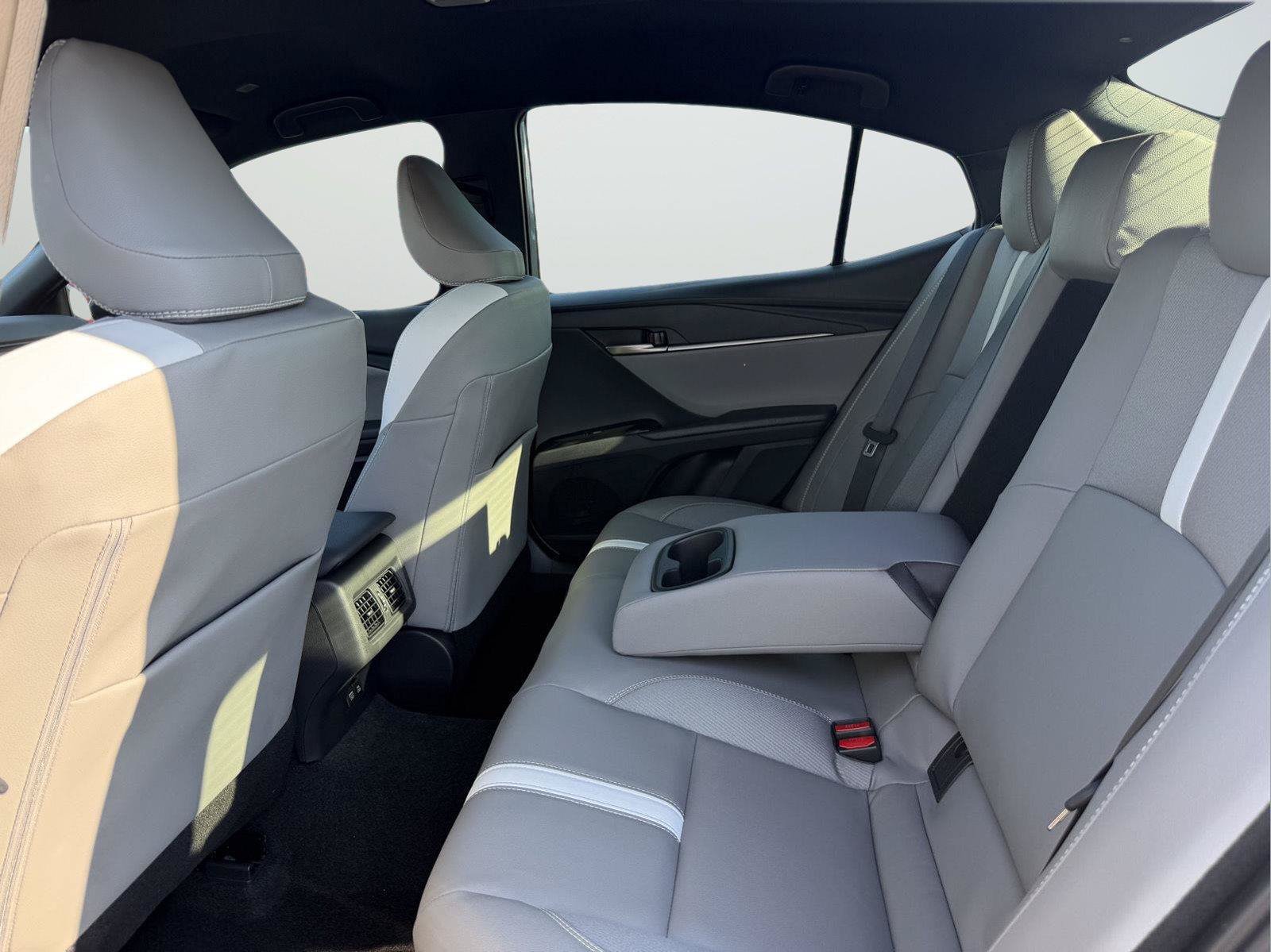New 2026 Toyota Camry SE FWD image 26