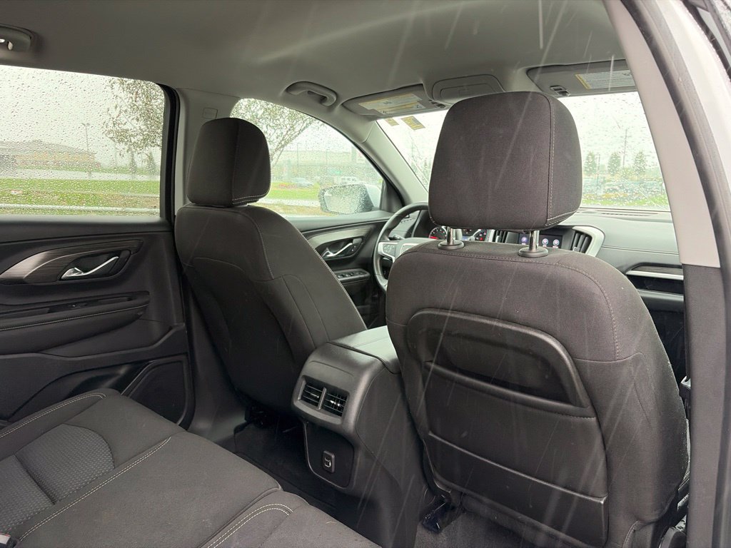 Used 2022 GMC Terrain SLE w/ Driver Convenience Package FWD image 31