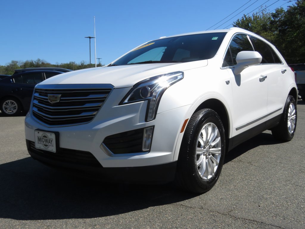 Used 2018 Cadillac XT5 AWD image 1