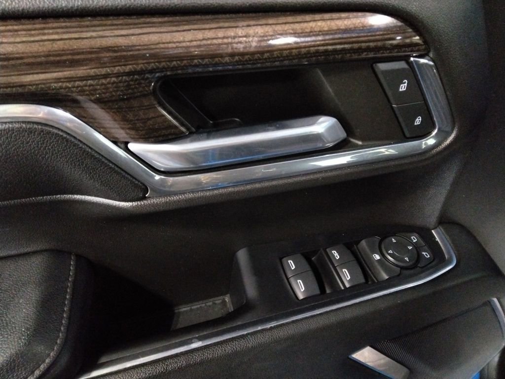 Used 2023 Chevrolet Silverado 1500 RST image 23