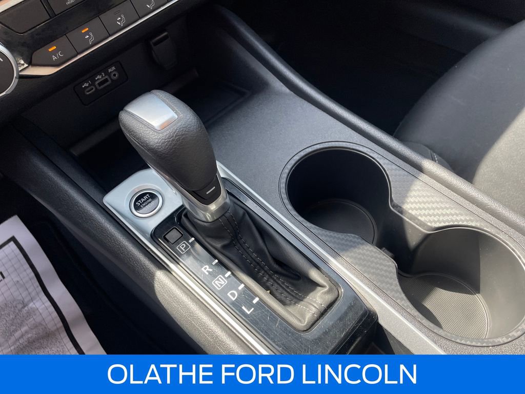 Used 2025 Nissan Altima 2.5 SV image 10