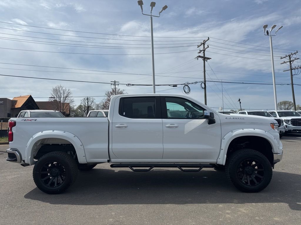 Used 2025 Chevrolet Silverado 1500 LT w/ Work Truck Package image 6