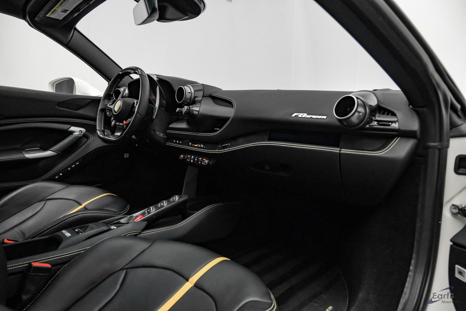 Used 2022 Ferrari F8 Tributo image 77