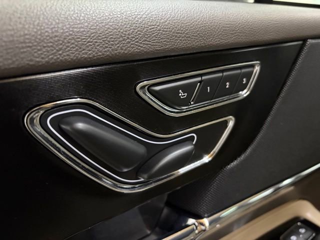 Used 2021 Lincoln Corsair Reserve w/ Elements Package image 36