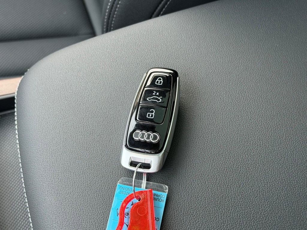 Certified 2023 Audi Q8 Premium Plus w/ Premium Plus Package image 34