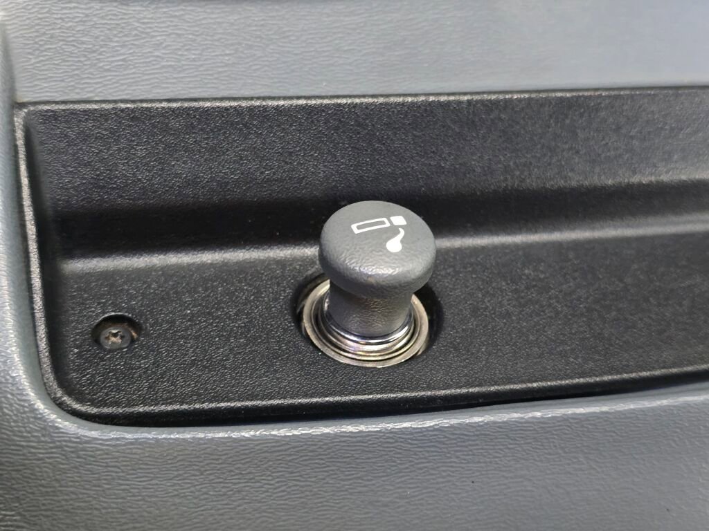 Used 1988 Pontiac Fiero GT image 81