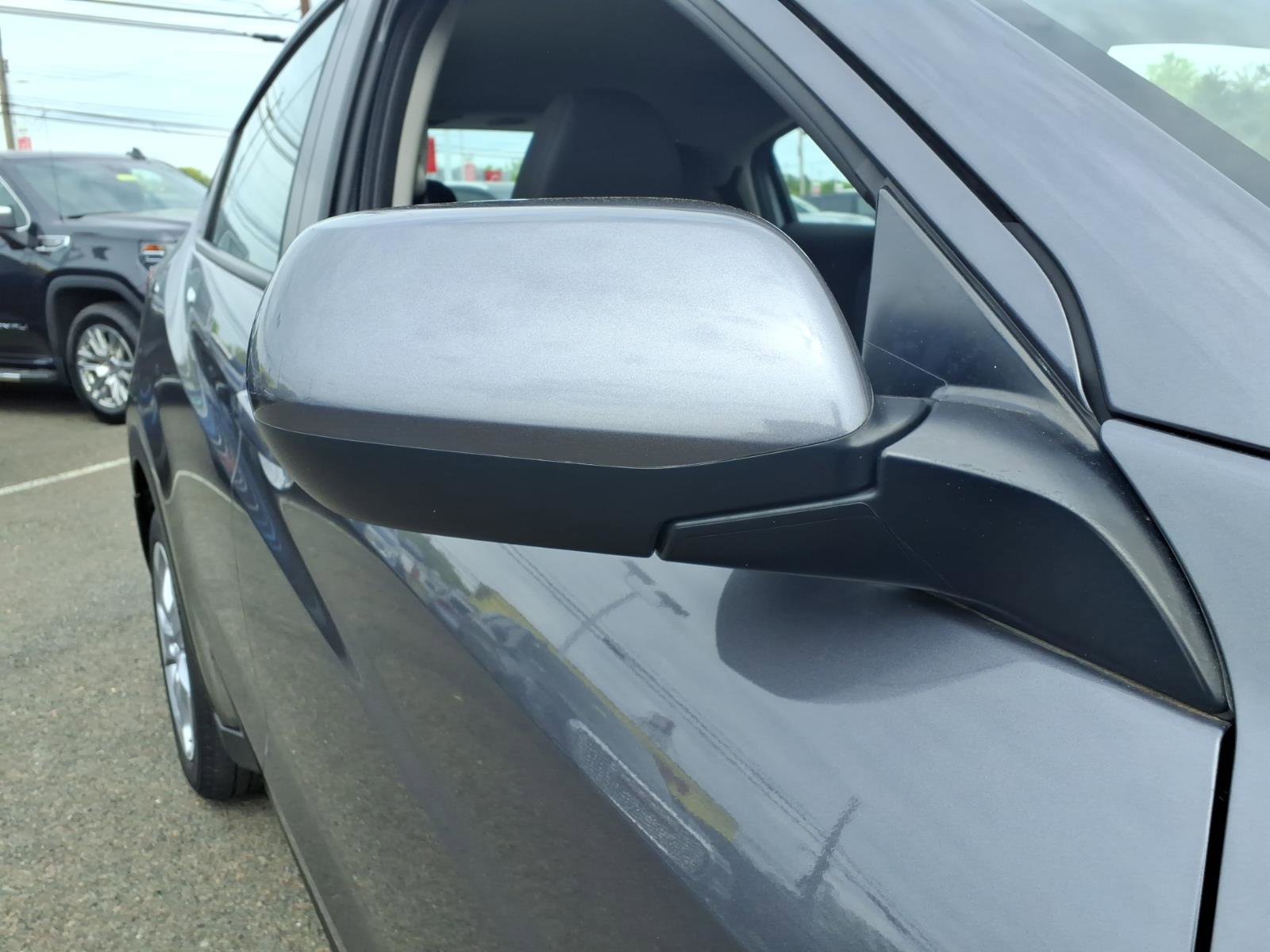 Used 2020 Honda HR-V LX image 11