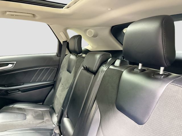 Used 2018 Ford Edge Sport w/ Equipment Group 401A AWD/4WD image 25