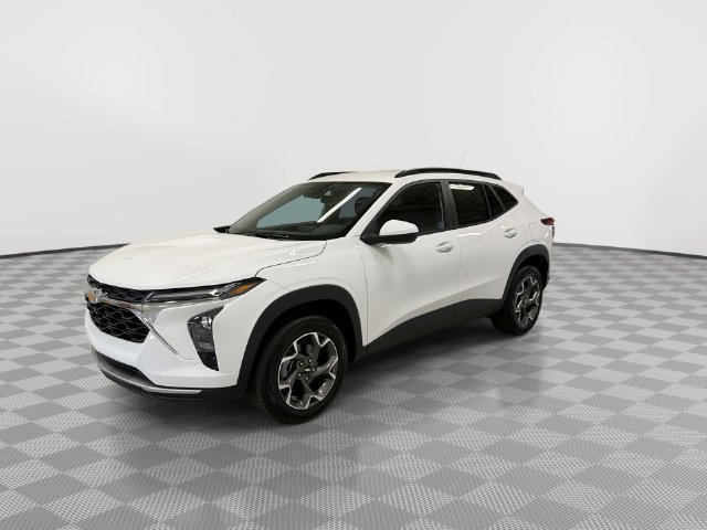 New 2026 Chevrolet Trax LT w/ LT Convenience Package FWD image 5