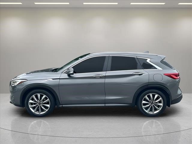 Used 2020 INFINITI QX50 Luxe w/ Navigation Package AWD/4WD image 2