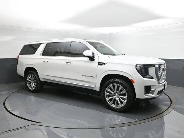 Used 2024 GMC Yukon XL Denali image 26