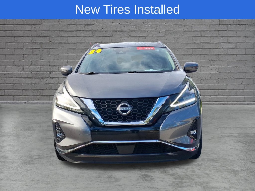 Certified 2024 Nissan Murano SV FWD image 2