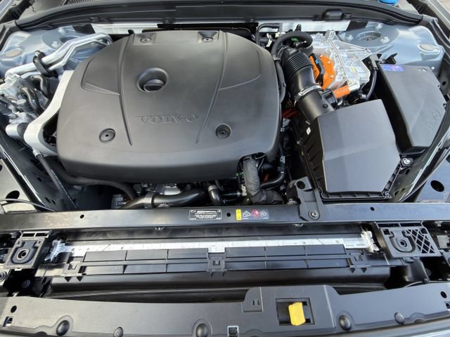 Used 2024 Volvo S60 T8 Ultimate w/ Climate Package AWD/4WD image 33