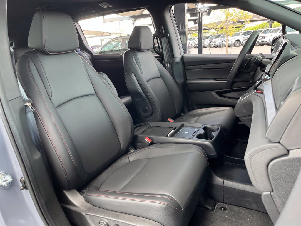 Certified 2026 Honda Odyssey Sport-L image 32