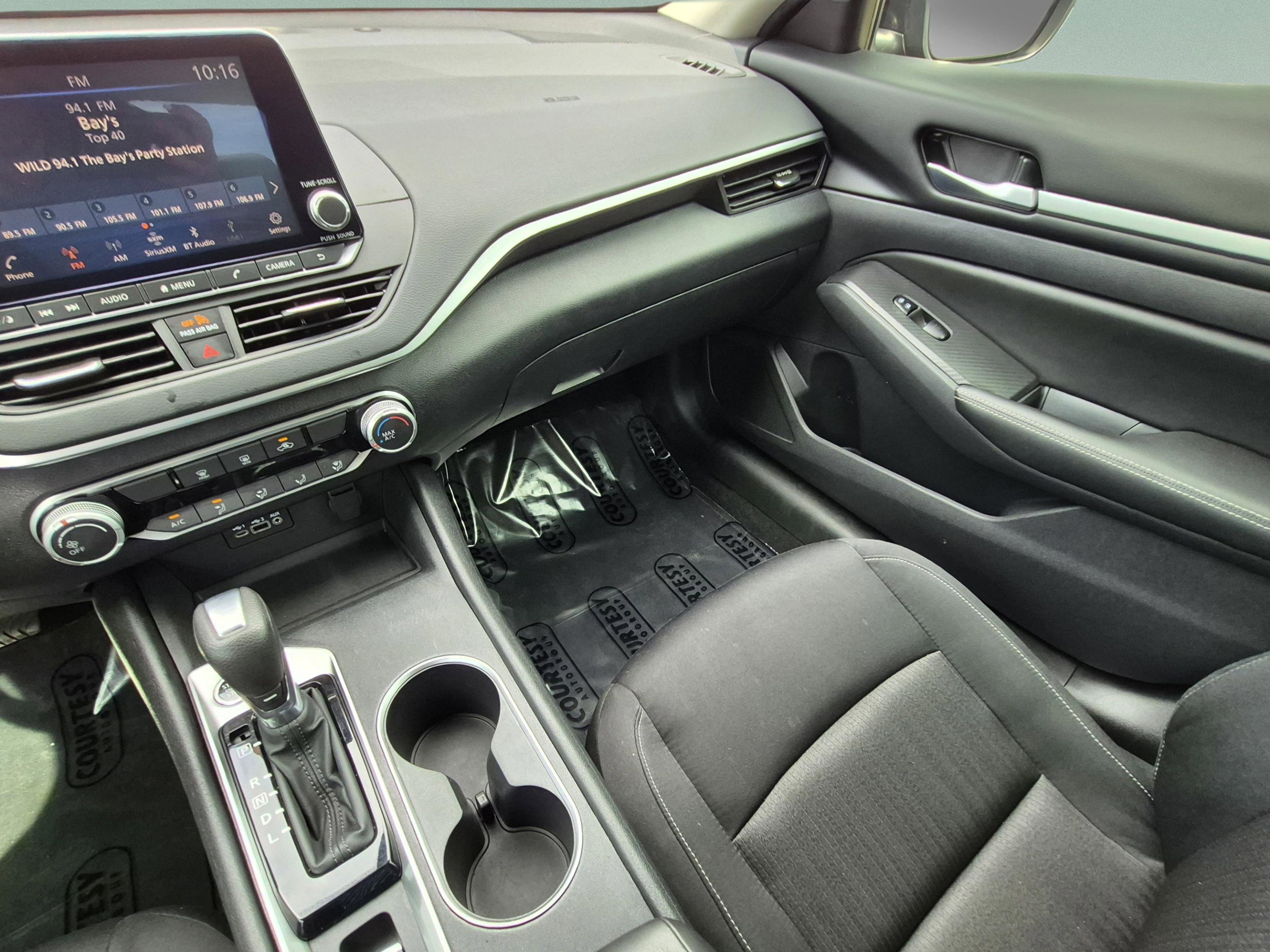 Certified 2022 Nissan Altima 2.5 SV AWD/4WD image 15