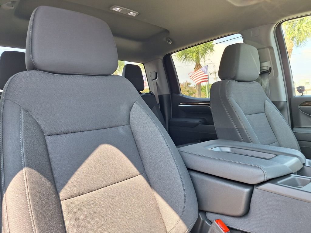 Used 2025 Chevrolet Silverado 1500 LT image 28