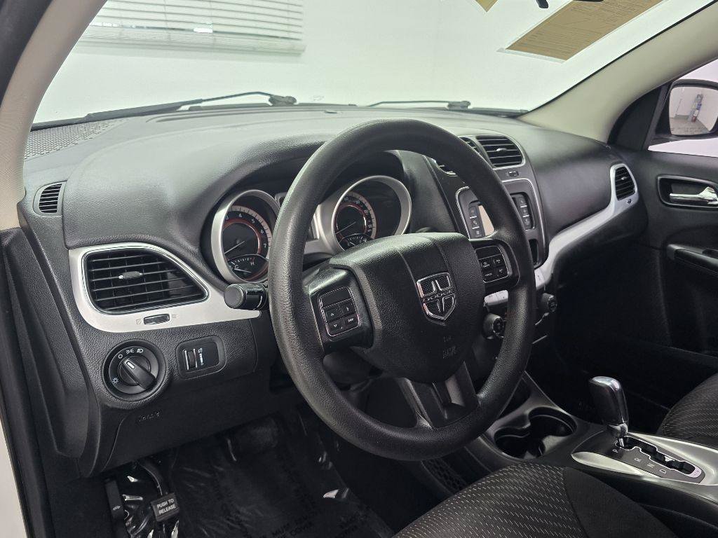 Used 2014 Dodge Journey American Value Package w/ Flexible Seating Group FWD image 9