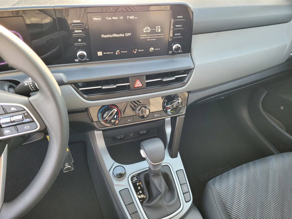 Used 2026 Kia Seltos LX FWD image 20