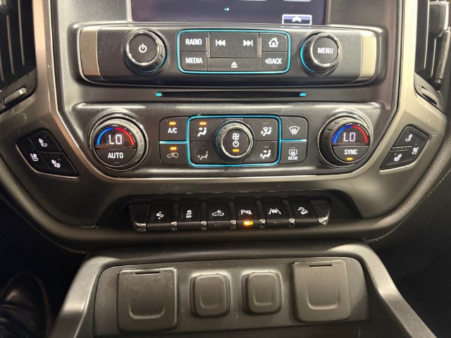 Used 2018 Chevrolet Silverado 1500 LTZ Z71 w/ LTZ Plus Package AWD/4WD image 29